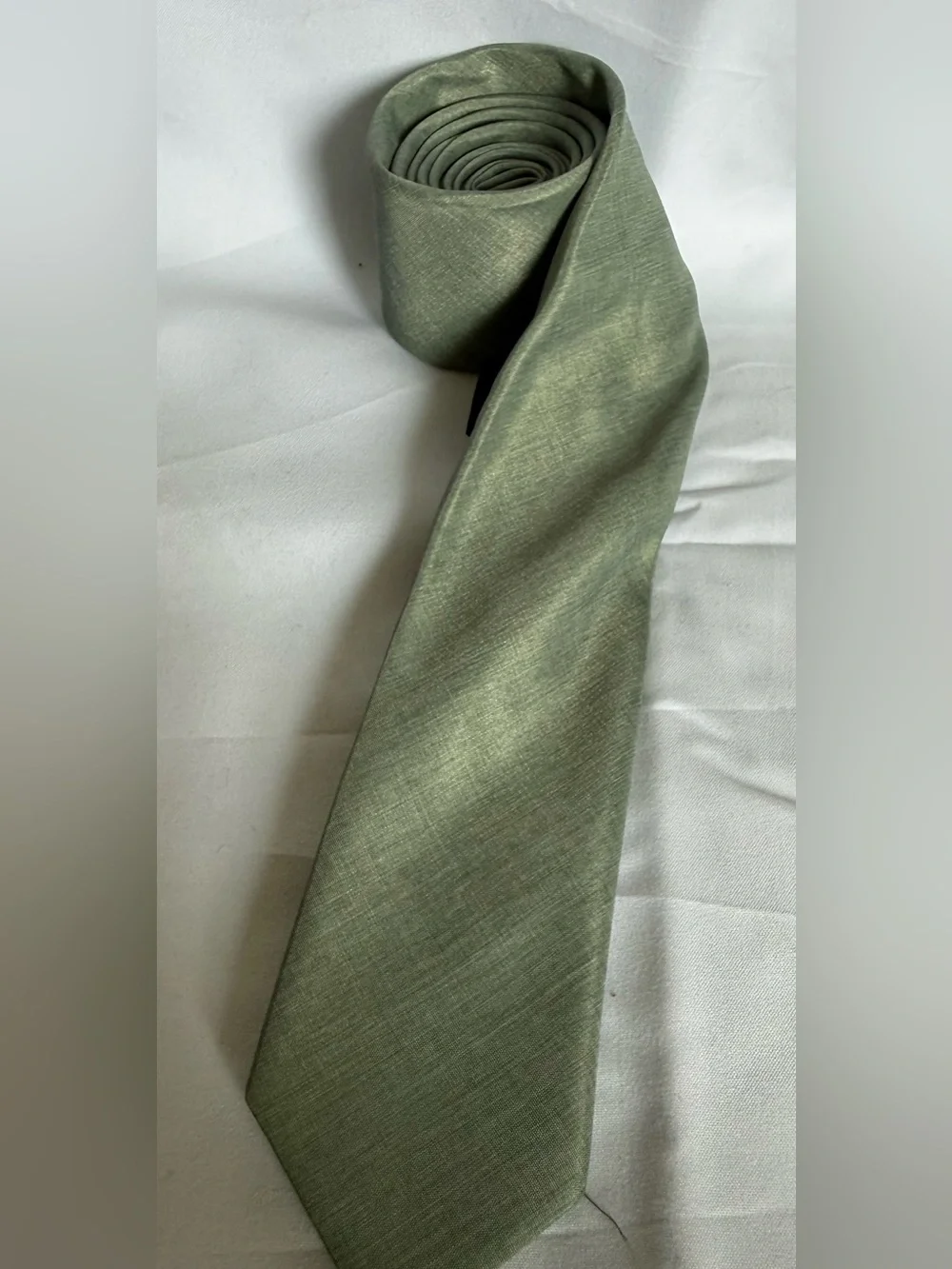 BBB 100% Silk Classic Solid Olive Green Men's Tie 50 x 2